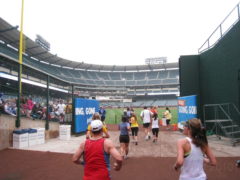 Disneyland 2010 HM Race 0420.JPG